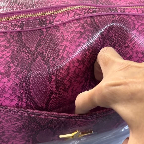 Jeffree Star Pink Snake Print makeup bag - Picture 3 of 9